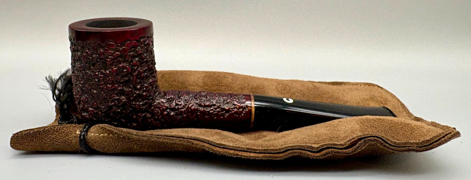 NEW OLD STOCK. Il Ceppo Italian Artisan Rustico Pot / Poker Estate Pipe UNSMOKED