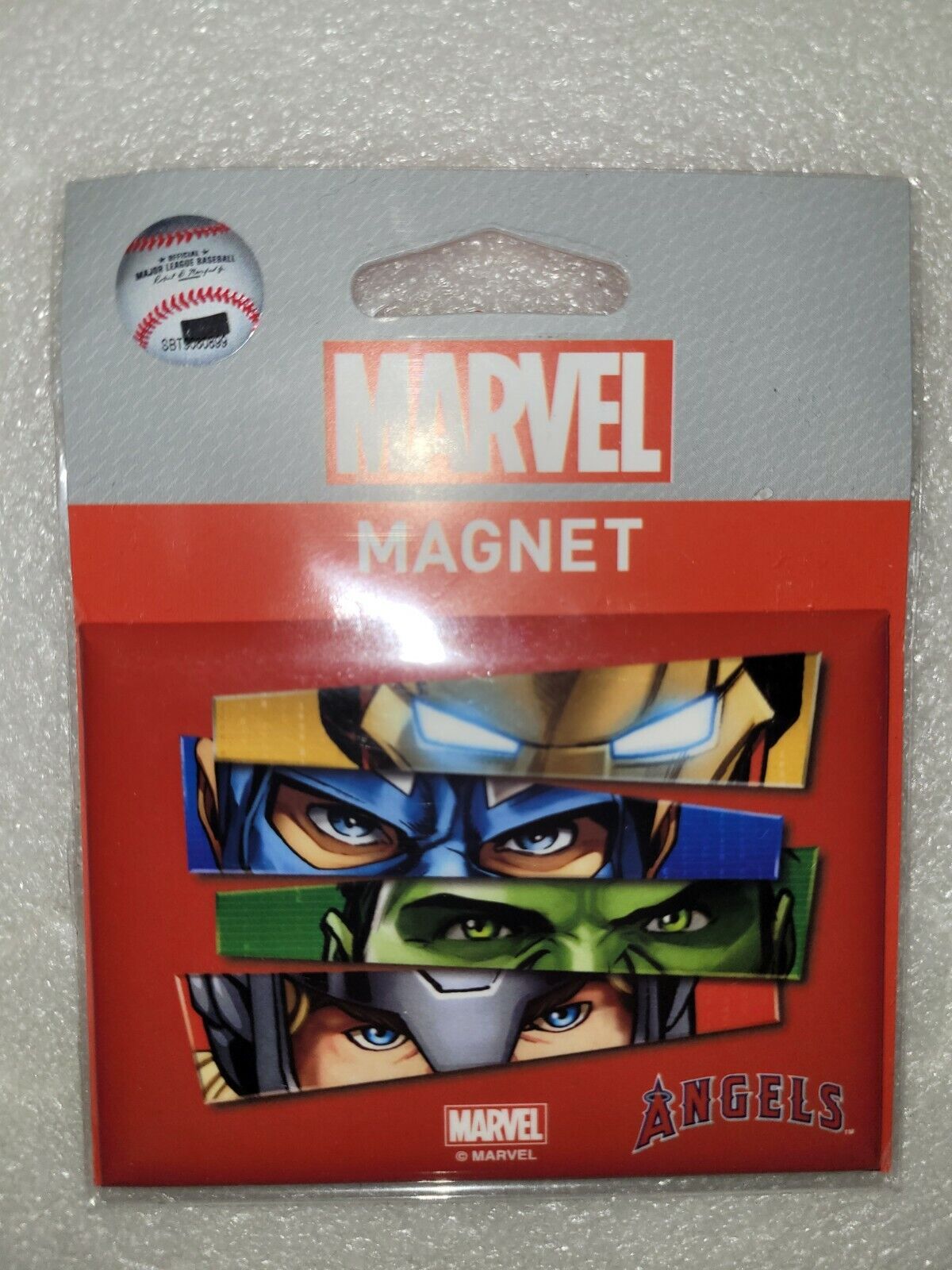 NIP Wincraft Marvel Comics Avengers Anaheim Angels MLB Fridge Magnet 2.5\