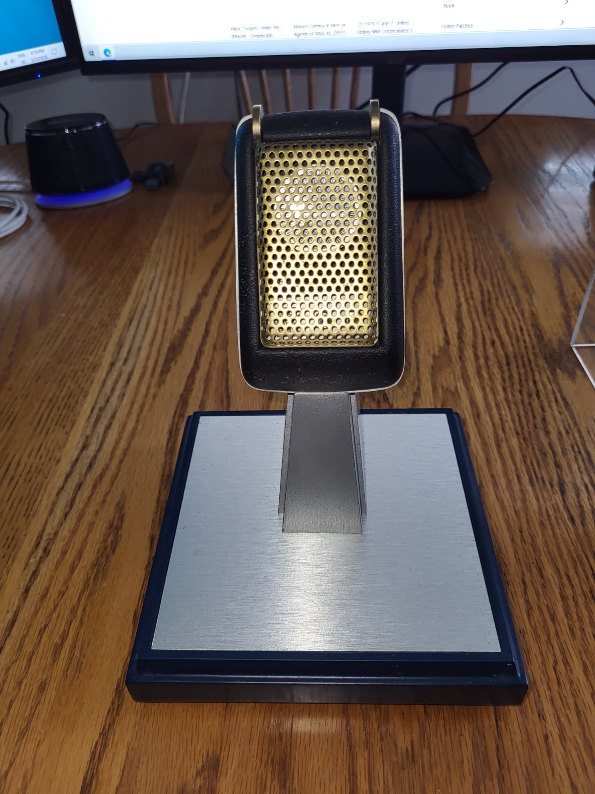 Classic Star Trek Communicator - Limited Edition - Master Replicas