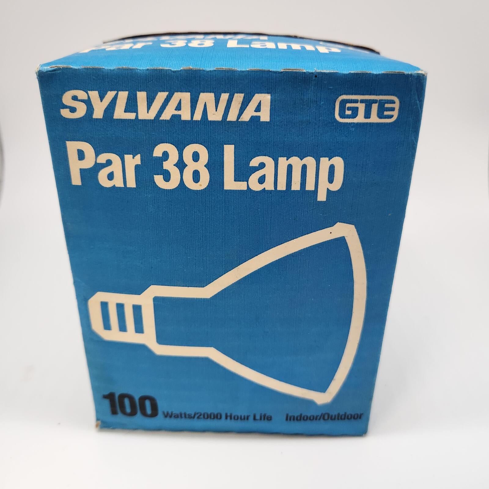 Vintage Sylvania GTE PAR38 Spot Lamp 100W NOS Flood Light Bulb Indoor Outdoor Vintage Sylvania GTE PAR38 Spot Lamp 100W NOS Flood Light Bulb Indoor Outdoor