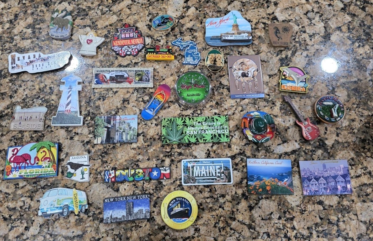 Vintage Mixed Lot of 185 Refrigerator Magnets - Foreign, Novelty, Disney, City Vintage Mixed Lot of 185 Refrigerator Magnets - Foreign, Novelty, Disney, City