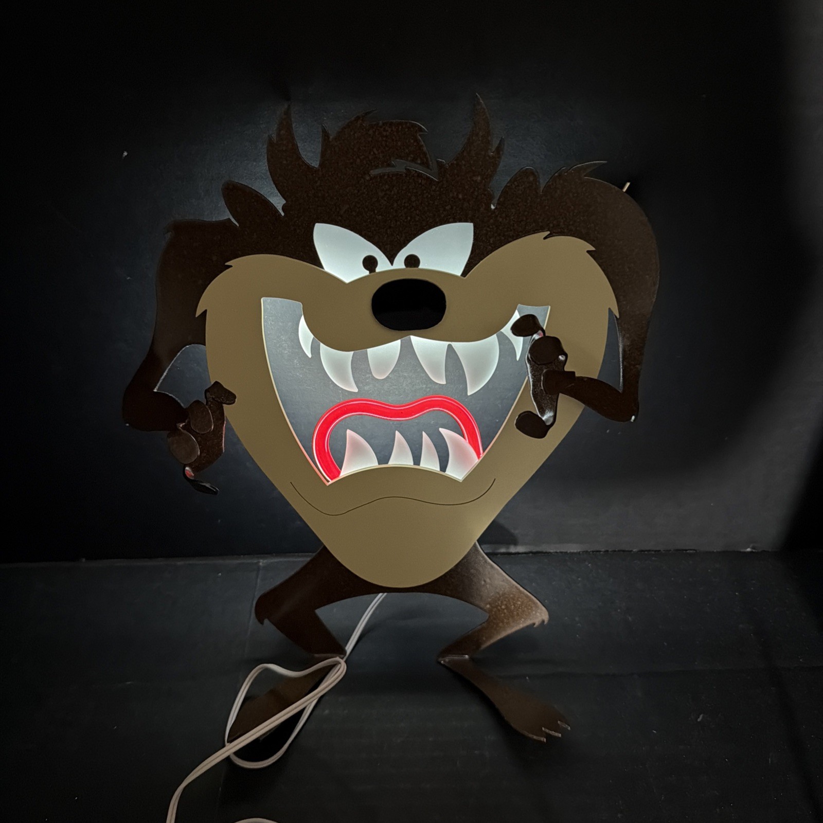 Rare Vintage Looney Tunes Taz Electric. 75/250 Rare Vintage Looney Tunes Taz Electric. 75/250
