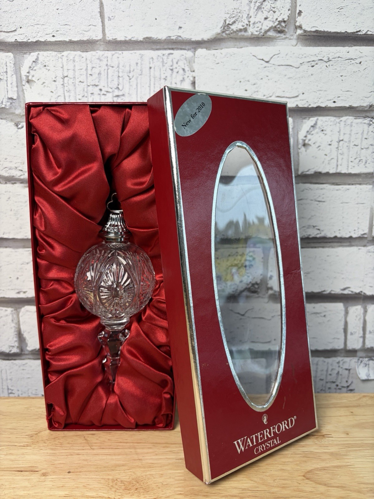 Waterford Crystal SPIRE ORNAMENT WITH ENHANCER - New in Box - #151922 2010 Waterford Crystal SPIRE ORNAMENT WITH ENHANCER - New in Box - #151922 2010