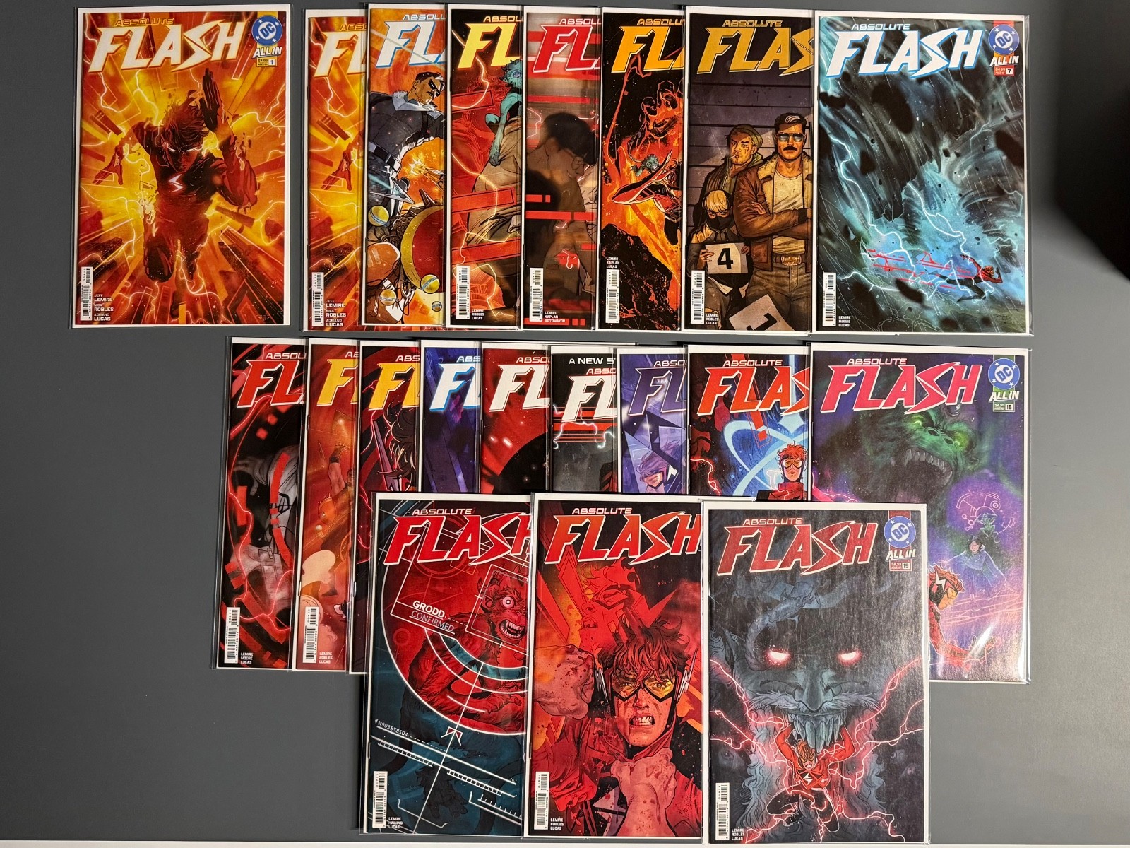 Absolute Flash 1-19 Complete Full Run Lot ALL 1st PRINT Main Cover A Set NM Absolute Flash 1-19 Complete Full Run Lot ALL 1st PRINT Main Cover A Set NM