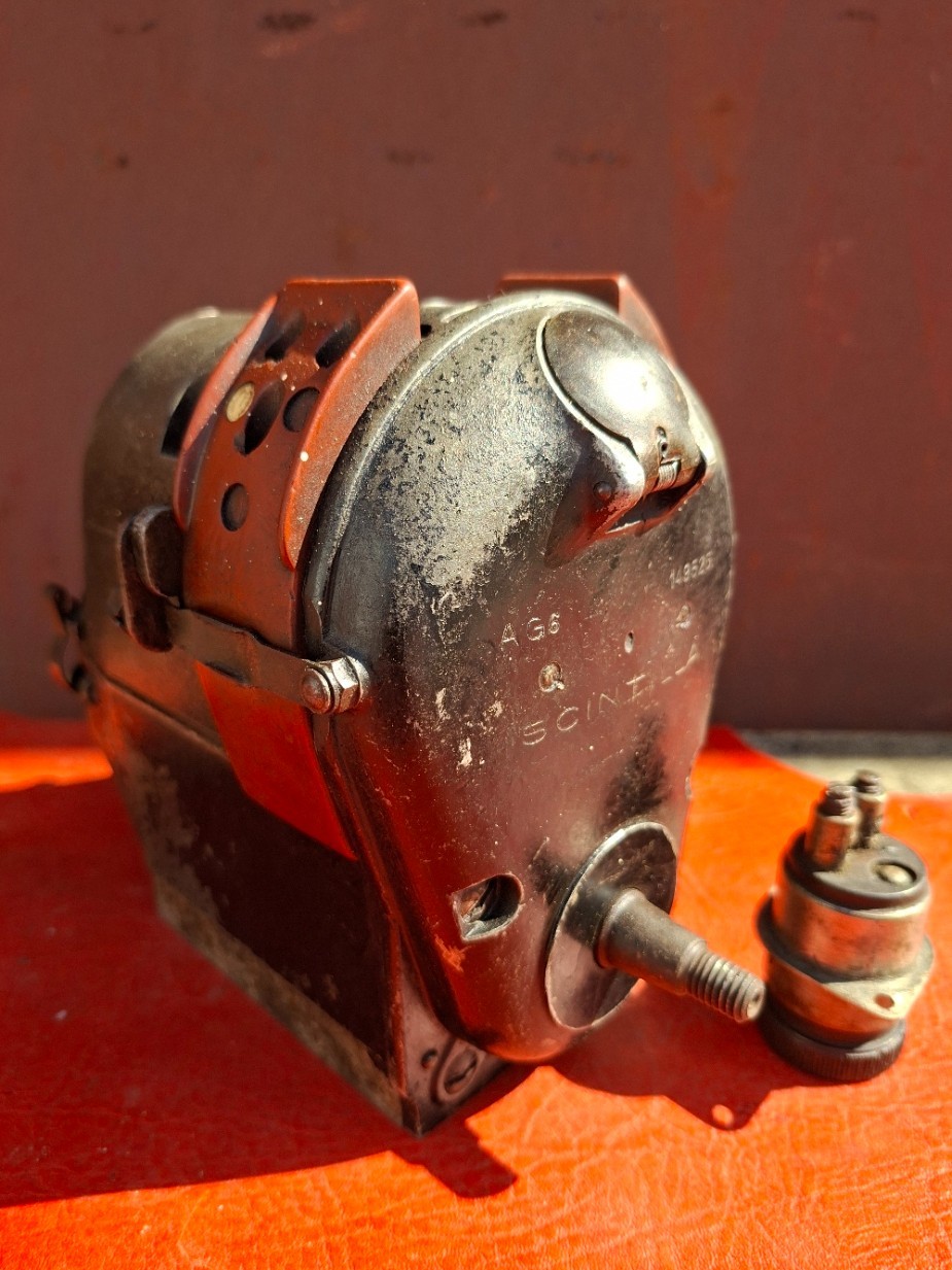 autique Scintila AG6 magneto for variety of vintage French other cars Swiss Made autique Scintila AG6 magneto for variety of vintage French other cars Swiss Made