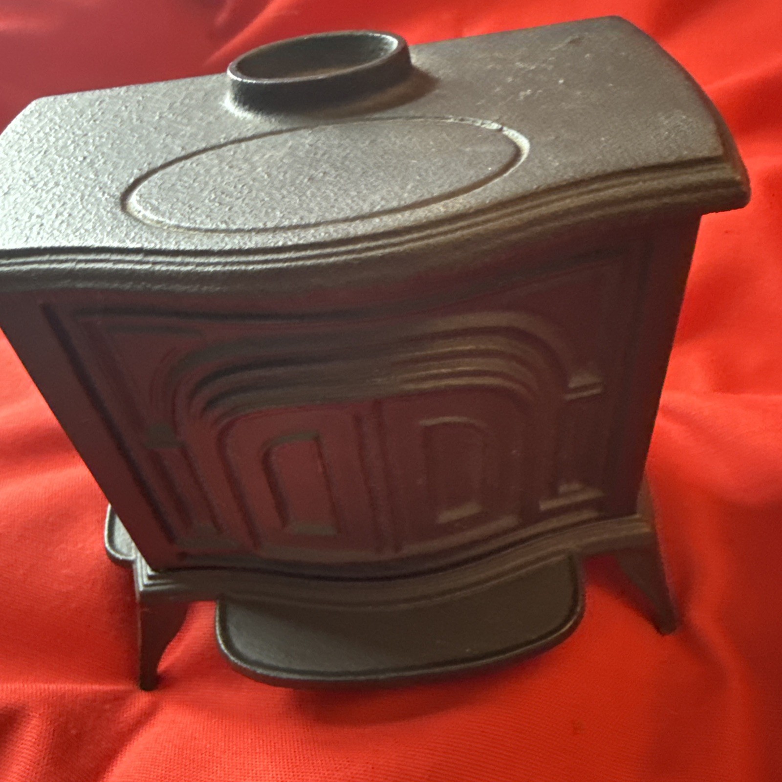 Cast Iron Bank by Vermont Casting Cast Iron Bank by Vermont Casting