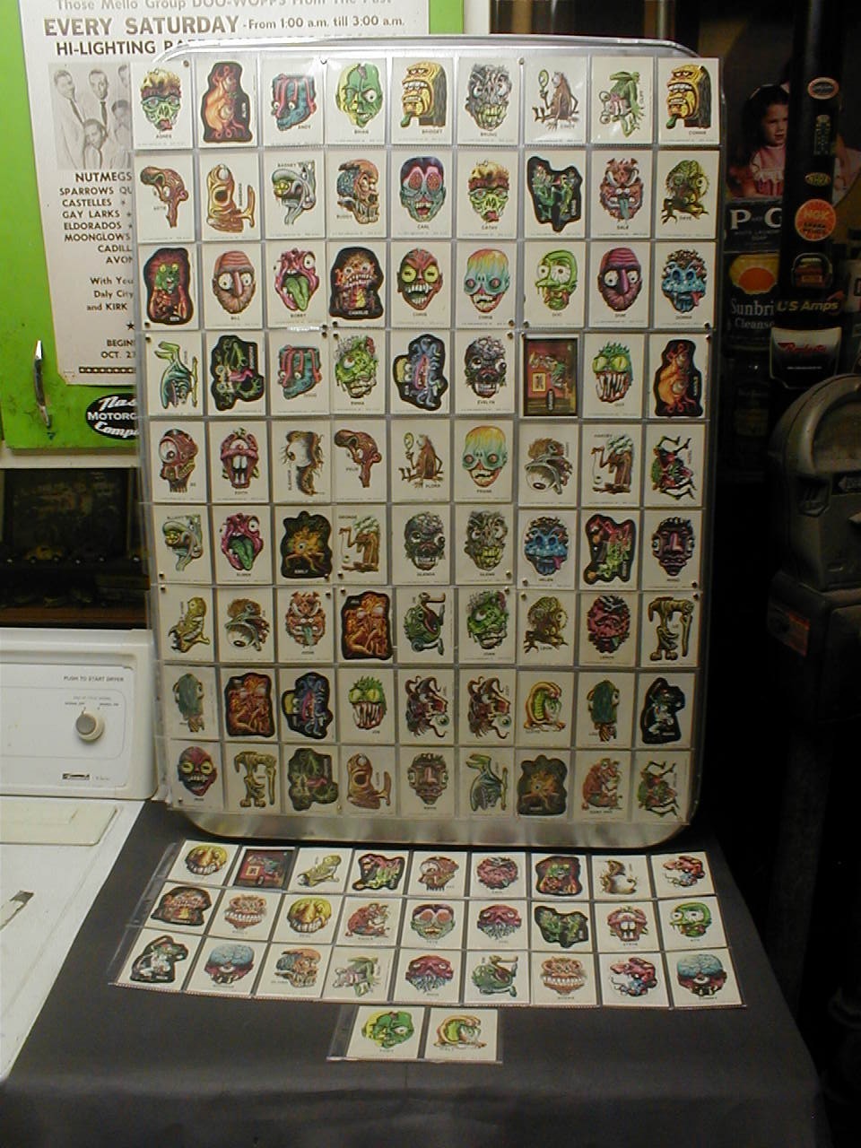 ORIGINAL 1973-1974 TOPPS COMPLETE SET of UGLY STICKERS-110 STICKERS w/TAN BACKS ORIGINAL 1973-1974 TOPPS COMPLETE SET of UGLY STICKERS-110 STICKERS w/TAN BACKS