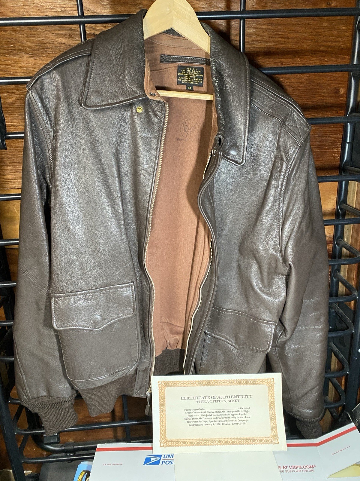 A2 Flyers Jacket Vintage Men’s Size 44 Certificate Of Authenticity 1988