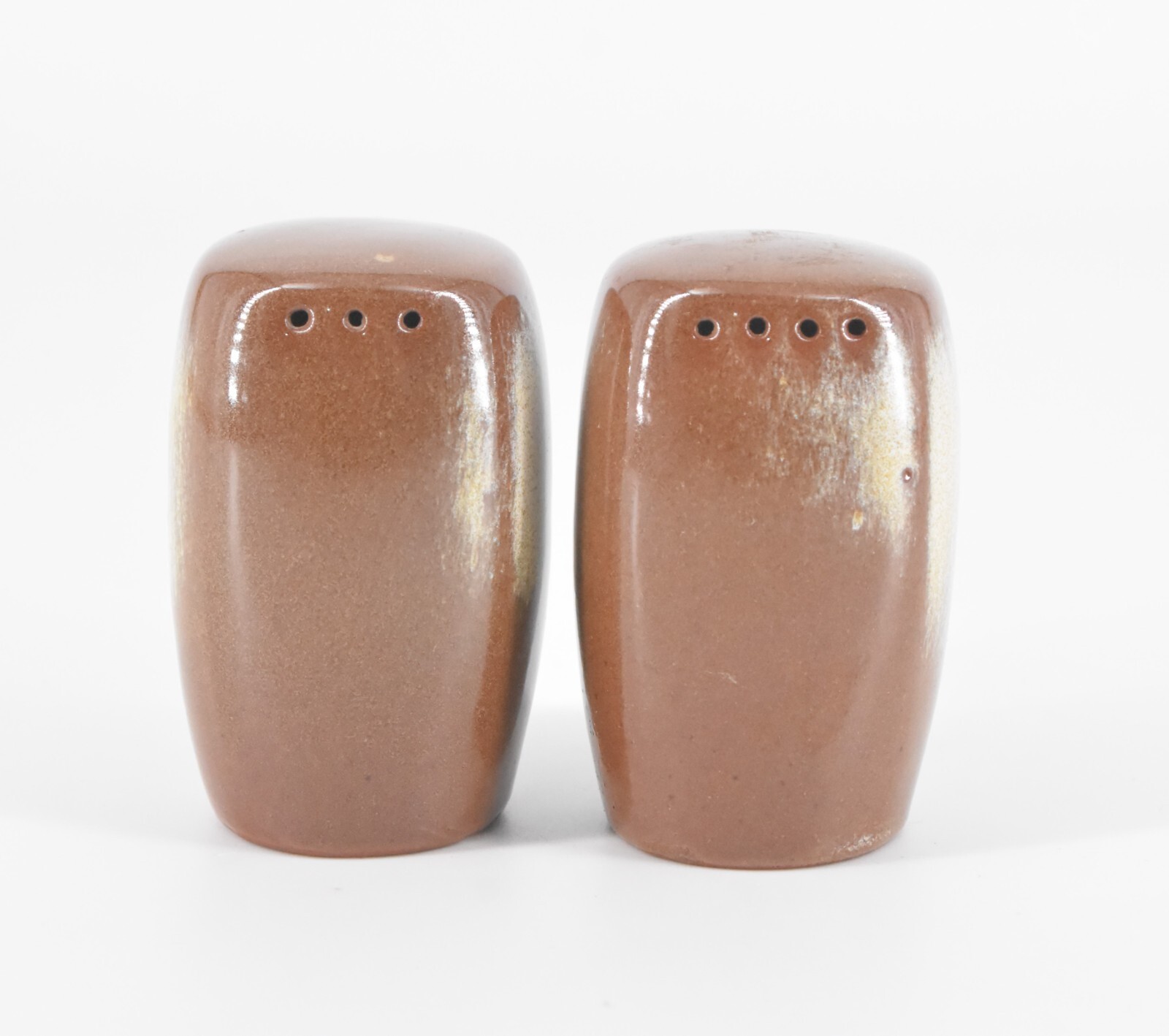 Vintage Frankoma Plainsman #5HS Desert Gold Salt Pepper Shaker Set Vintage Frankoma Plainsman #5HS Desert Gold Salt Pepper Shaker Set