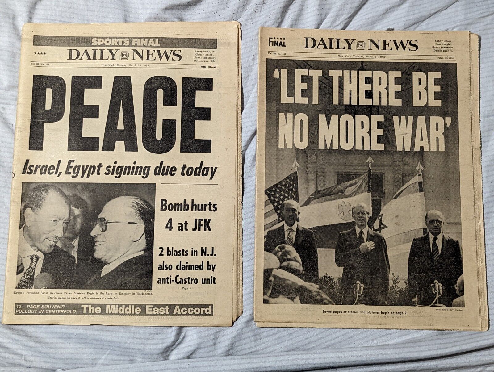 LOT OF 2 Daily News March 26 1979 Peace Israel Egypt Middle East Accord Sadat