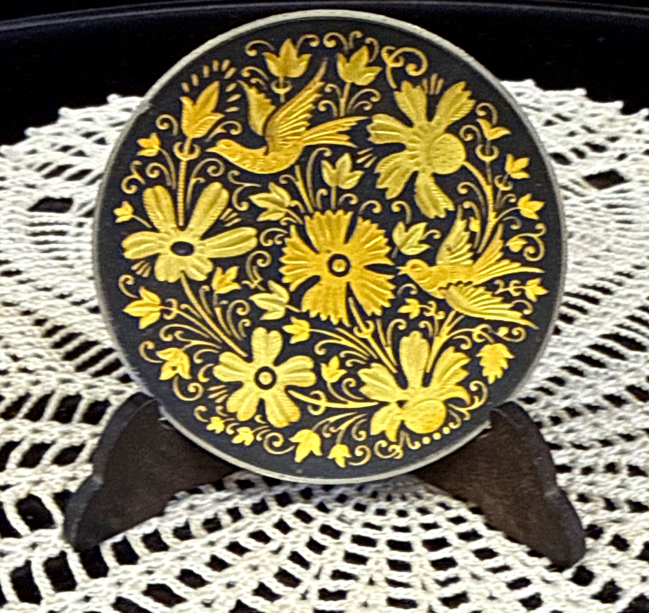 Damascene Dove of Peace Decorative plate handcrafted in Spain in 1981  Damascene Dove of Peace Decorative plate handcrafted in Spain in 1981 