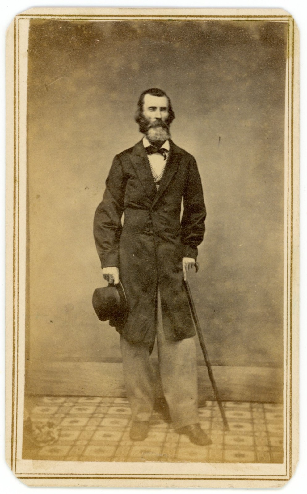 Carte de Visite CDV Portrait of Older Man Holding Hat & Cane - Revenue Stamp Carte de Visite CDV Portrait of Older Man Holding Hat & Cane - Revenue Stamp