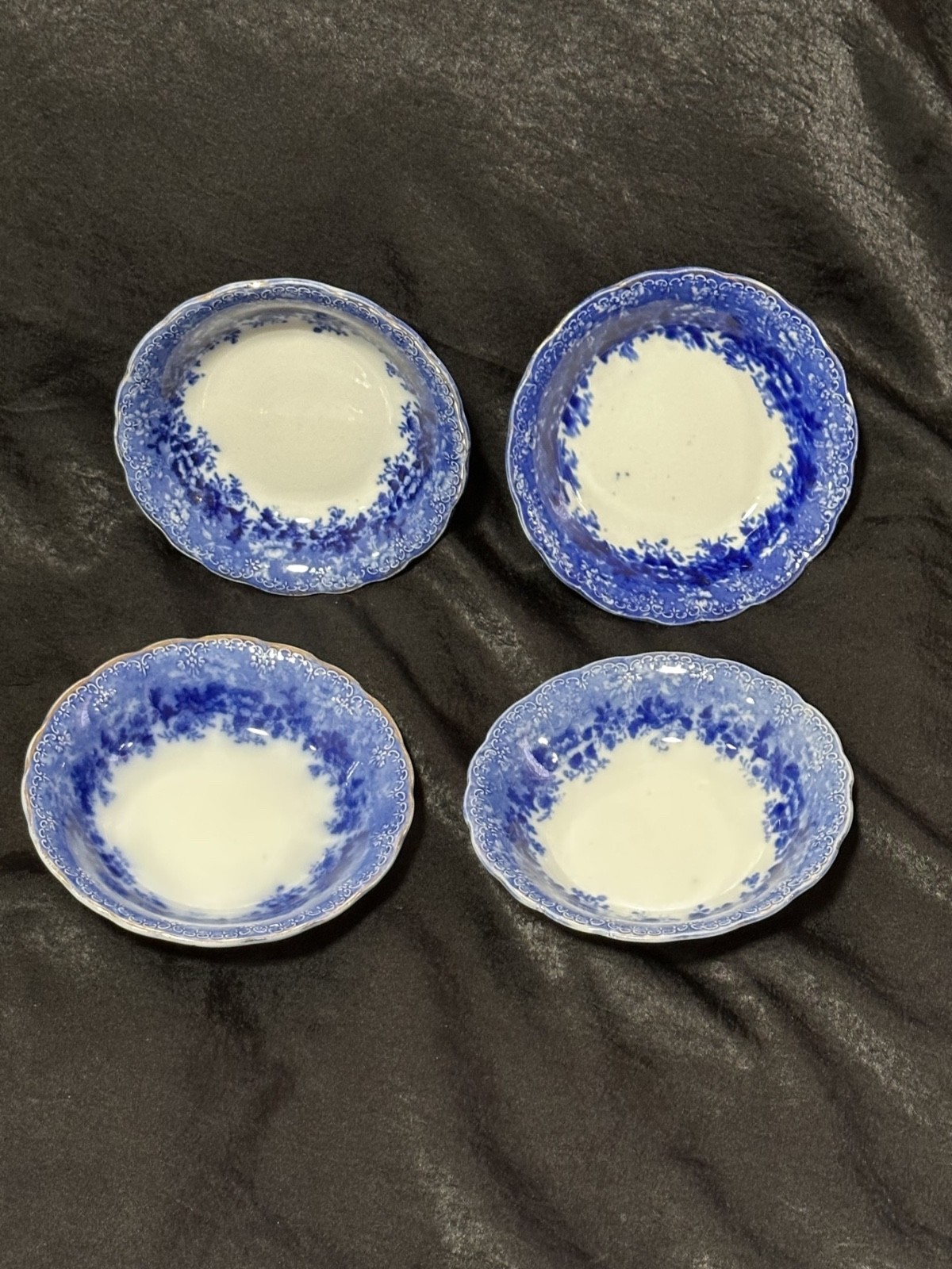 4 Antique Dundee (Flow Blue) dessert bowls by Ridgway (Ridgways).5 &3/8