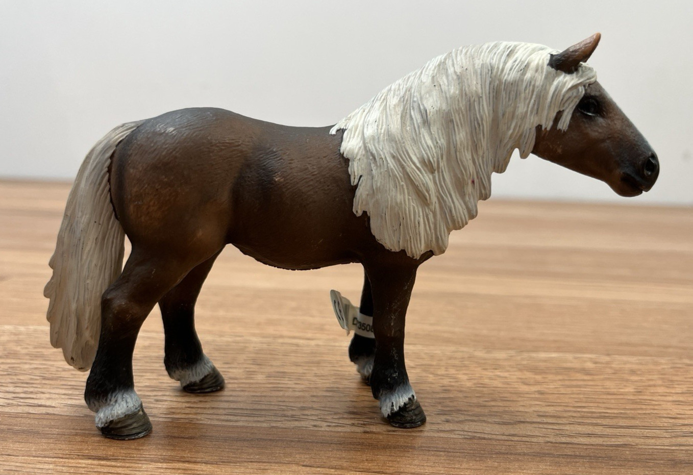 Schleich Black Forest Mare Horse Figurine, Retired, NEW with Tag Attached Schleich Black Forest Mare Horse Figurine, Retired, NEW with Tag Attached