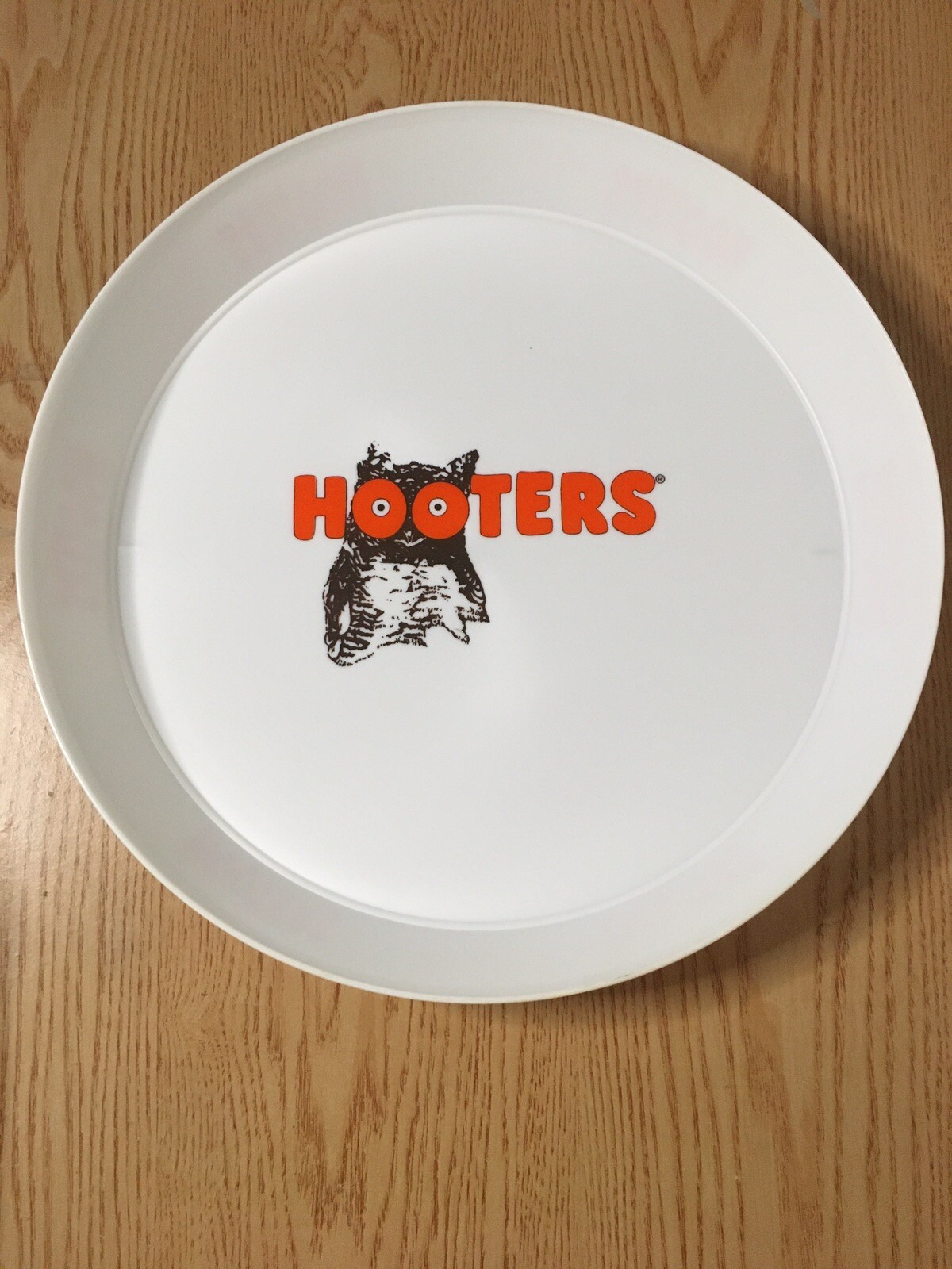 New Hooters Girl Server Vintage Food Drinks Tray Platter 13.1/4”x2” Hard Plastic New Hooters Girl Server Vintage Food Drinks Tray Platter 13.1/4”x2” Hard Plastic