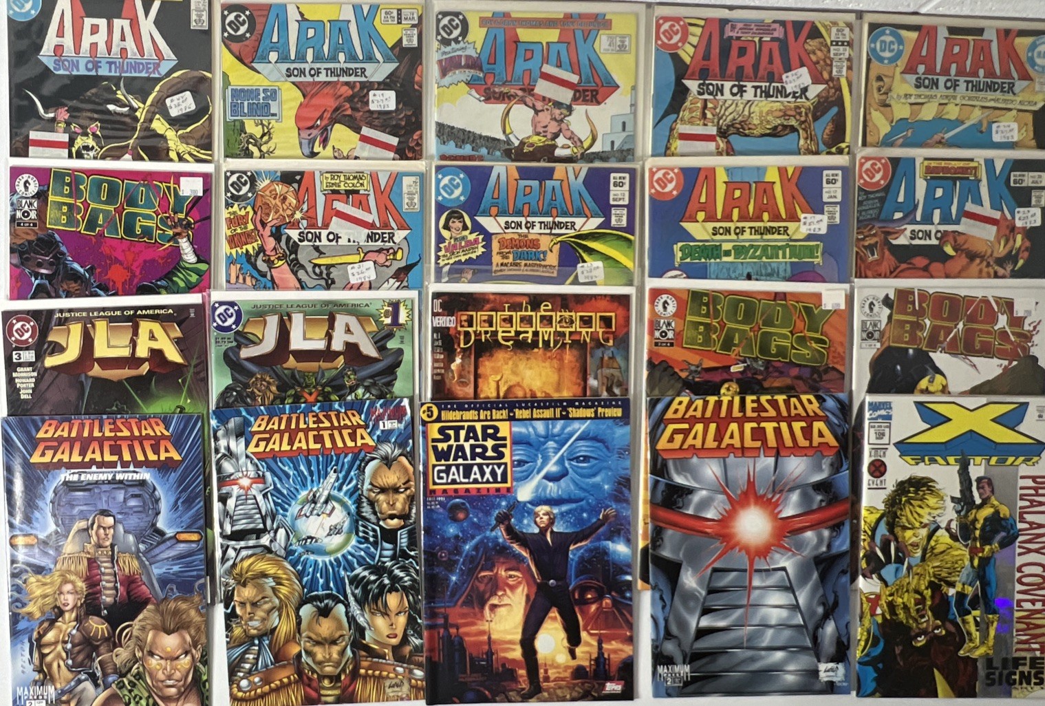 Lot of 20 Vintage Comics Body Bags Arak JLA Battlestar Galactica DC Marvel Lot of 20 Vintage Comics Body Bags Arak JLA Battlestar Galactica DC Marvel