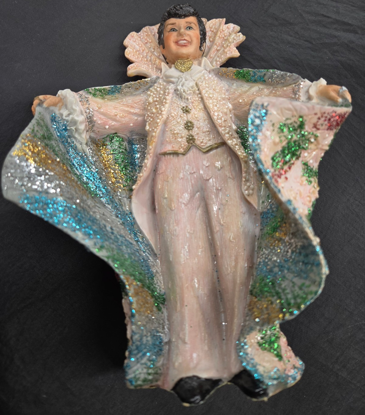 Vintage 1988 ALDON Liberace Mr. Showmanship Figurine Statue Hand painted Vintage 1988 ALDON Liberace Mr. Showmanship Figurine Statue Hand painted