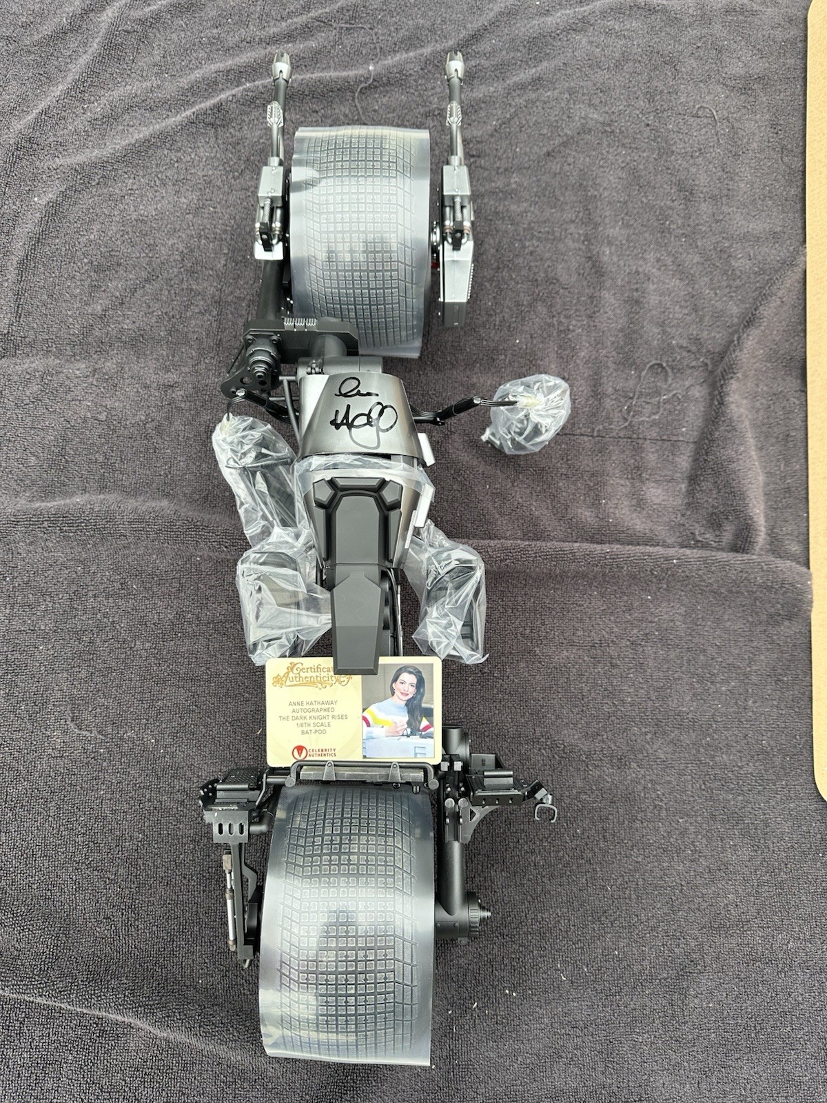Anne Hathaway Autographed Authentic HUGE The Dark Knight Rises 1/6 Scale Batpod Anne Hathaway Autographed Authentic HUGE The Dark Knight Rises 1/6 Scale Batpod