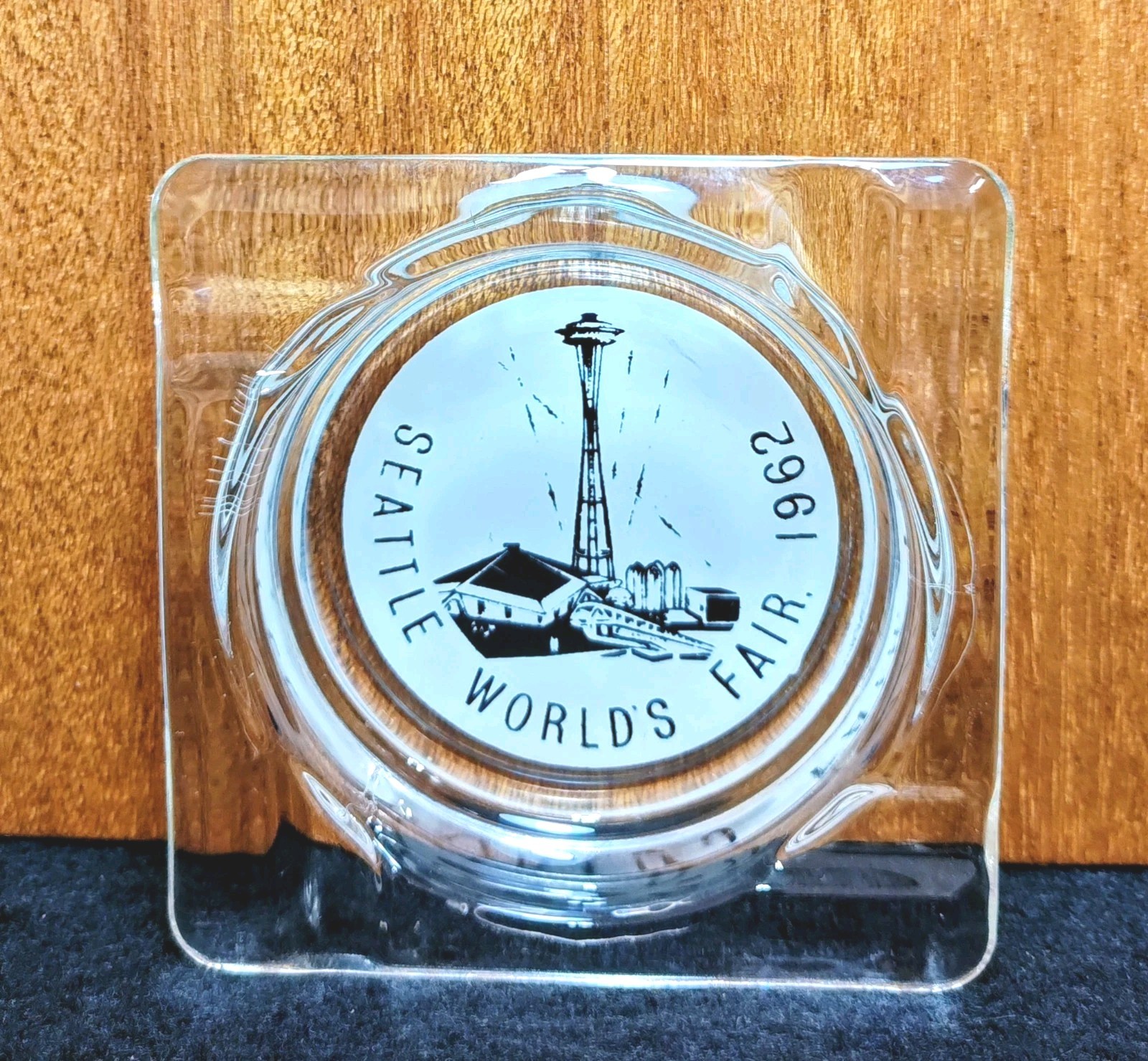 Seattle World\'s Fair - Space Needle Ashtray 1962- Clear Glass - Excellent Shape