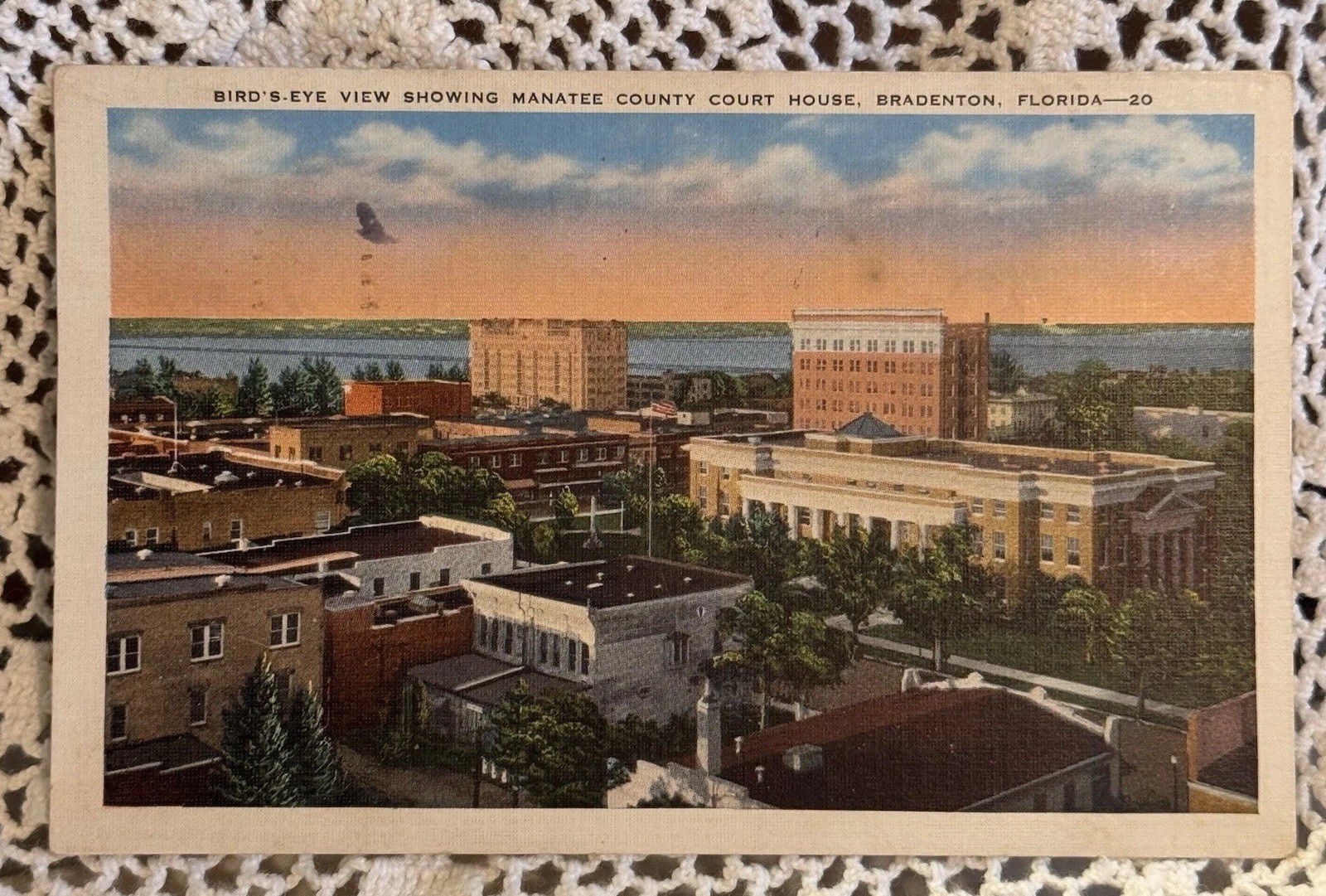 Vintage 1941 Bradenton FL Manatee County Court House Linen Postcard Posted