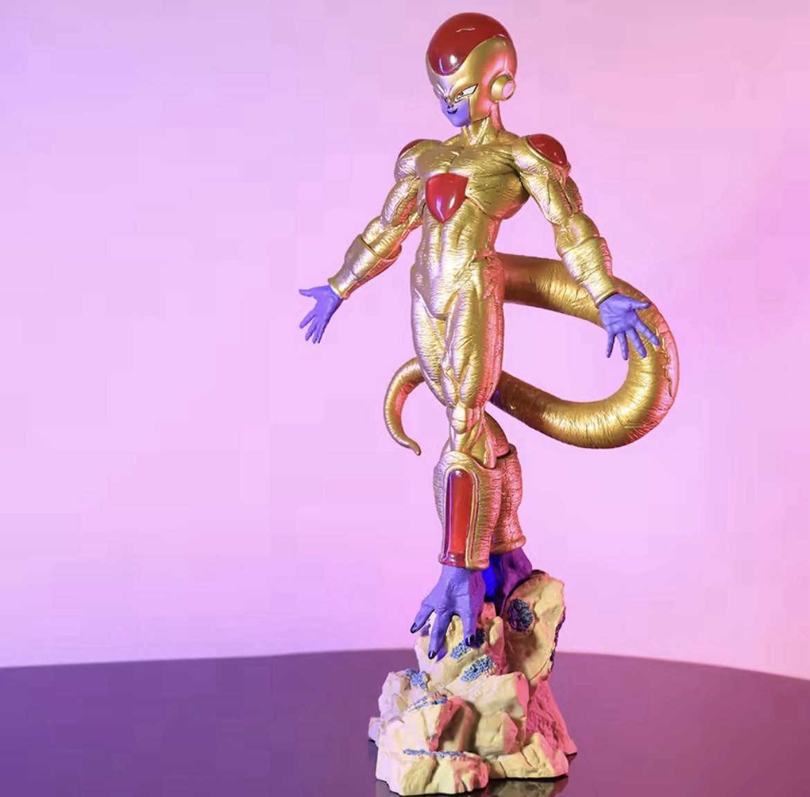 Dragon Ball Z Golden Frieza Final Form Figure 26cm PVC Anime Statue Collectible