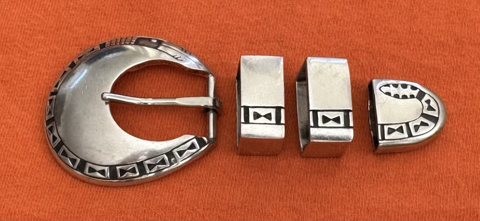 VTG Old Western 1989 Signed Santa Fe Sterling Silver 4 Pc Ranger Belt Buckle Set VTG Old Western 1989 Signed Santa Fe Sterling Silver 4 Pc Ranger Belt Buckle Set