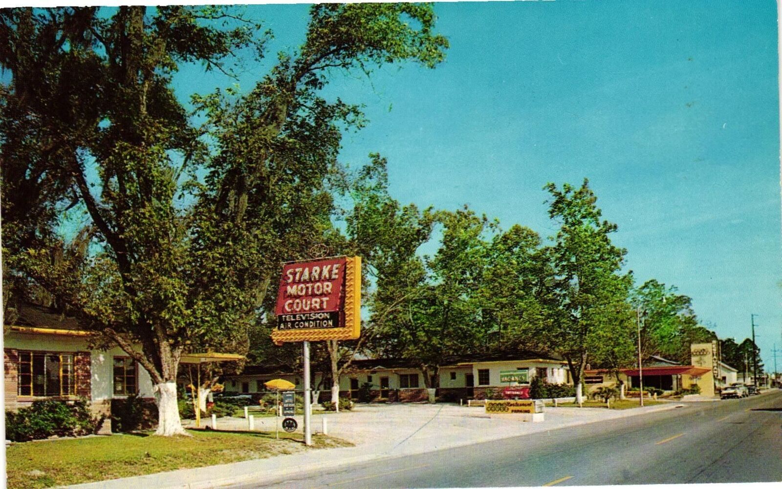 Vintage Postcard- Starke Motor Court, Starke FL 1960s