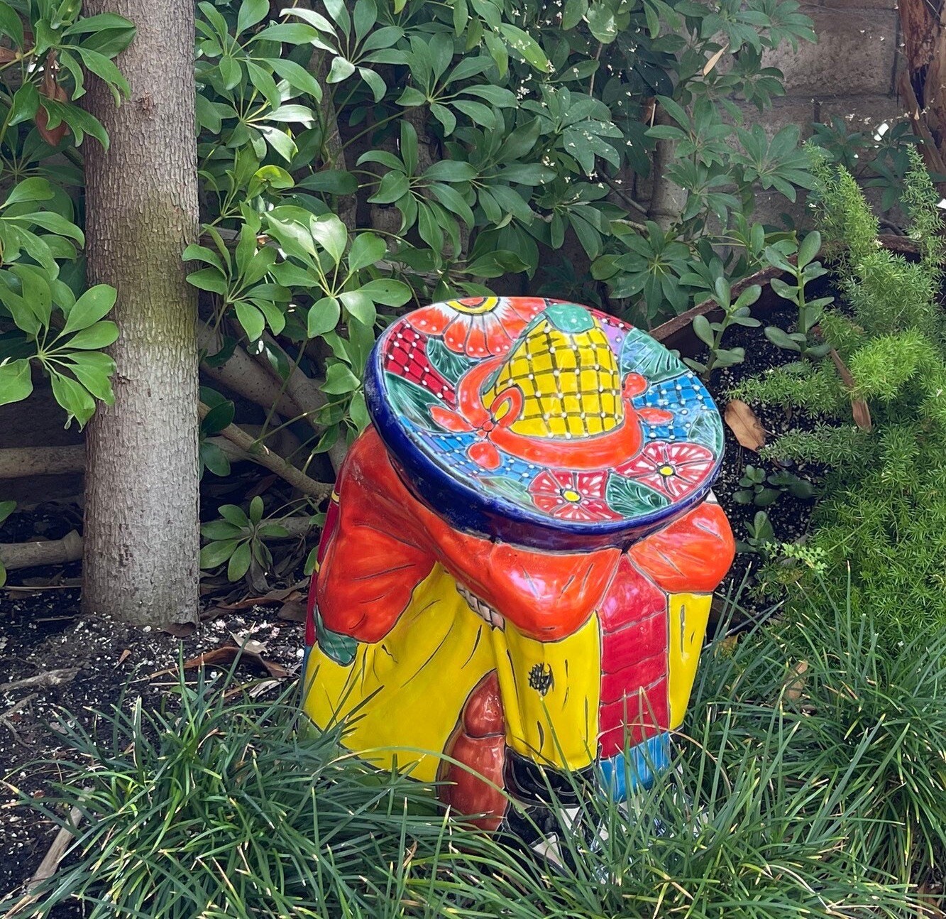 Rare Panchito Talavera statue XL ceramic for a garden 16”x 15”x11” Rare Panchito Talavera statue XL ceramic for a garden 16”x 15”x11”