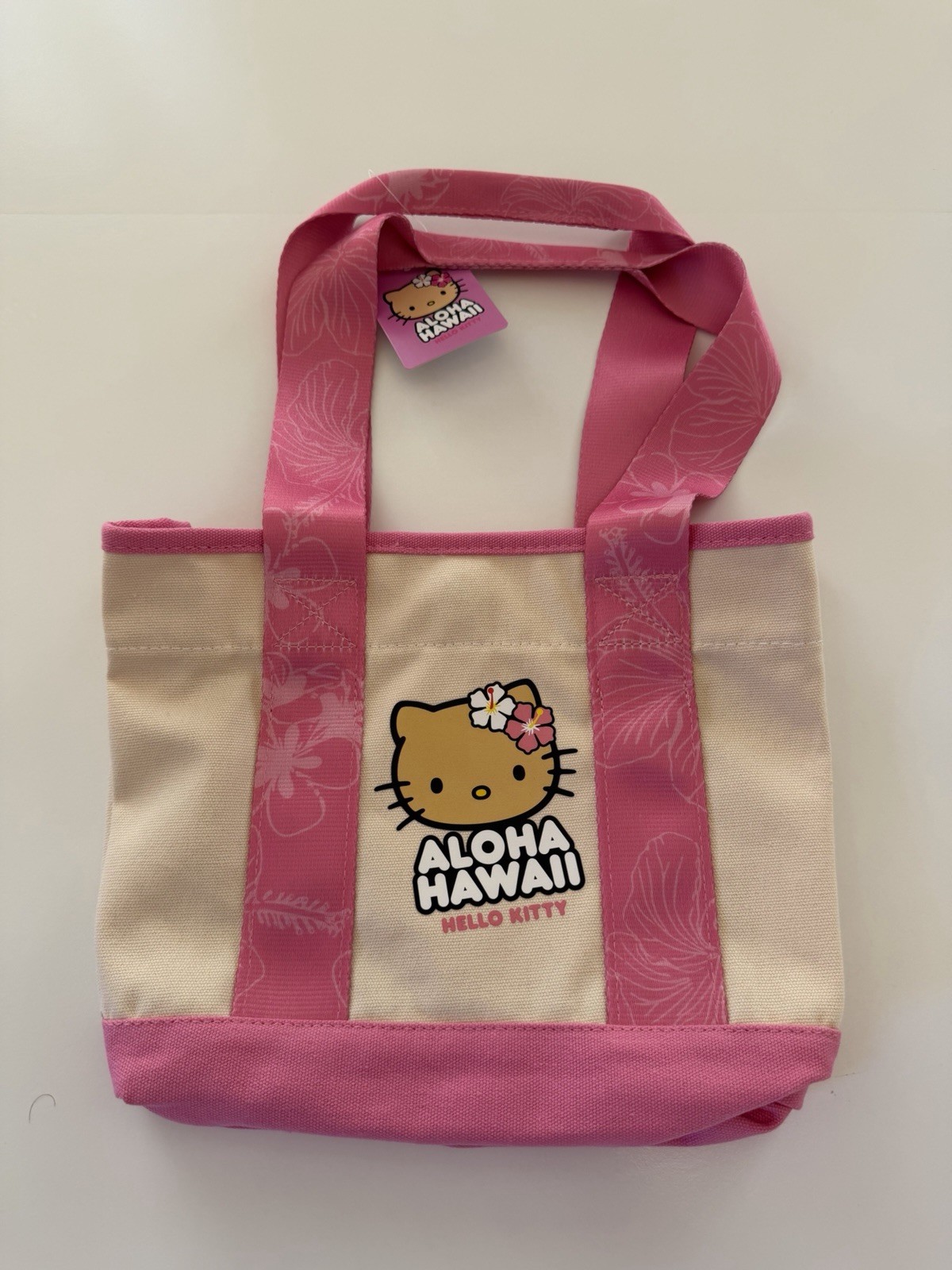 SANRIO Tan HELLO KITTY Beach Party HAWAII Pink Mini Canvas Tote Bag NWT SANRIO Tan HELLO KITTY Beach Party HAWAII Pink Mini Canvas Tote Bag NWT