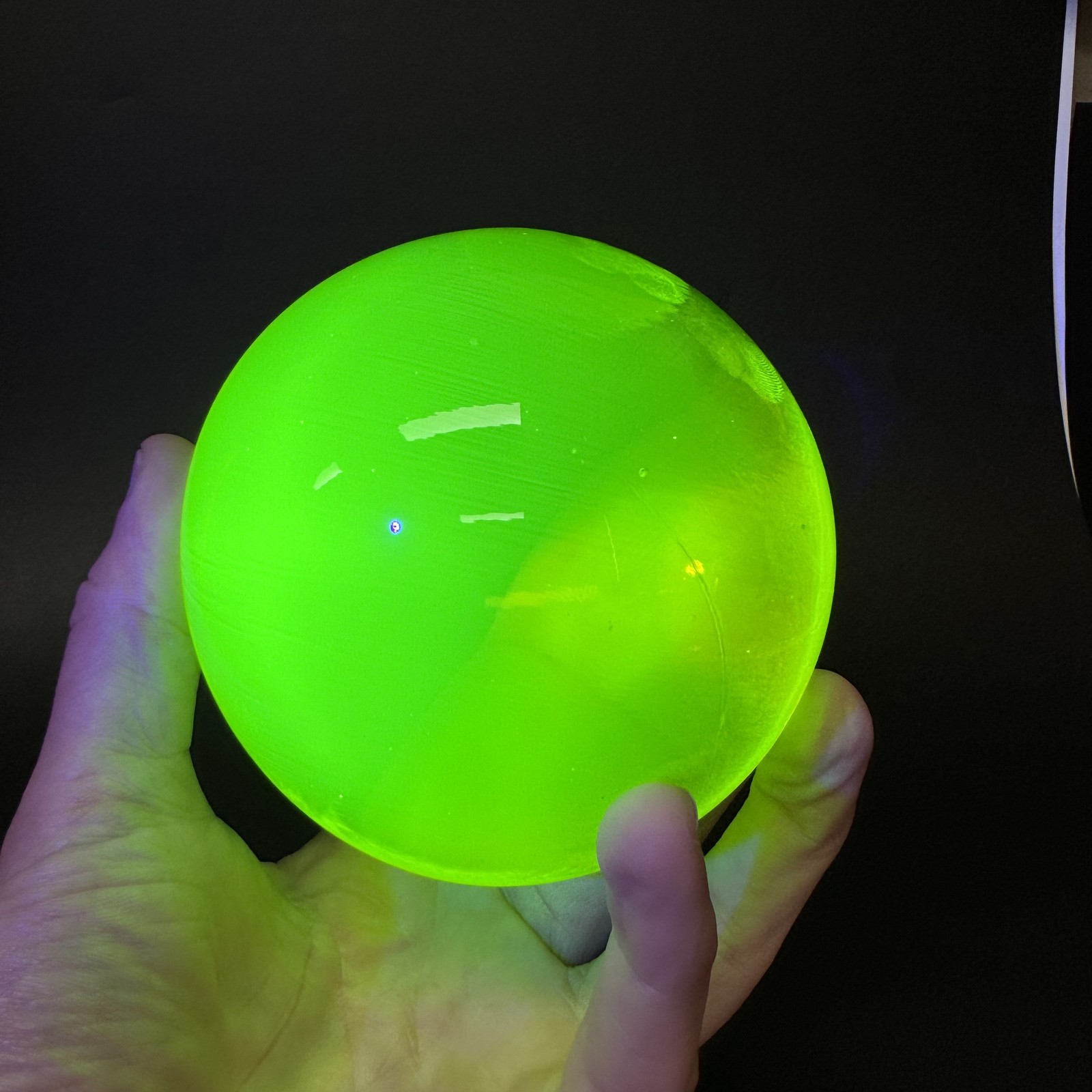 Vaseline Uranium Glass Solid Sphere Paperweight 100mm Flat Base 1.3kg