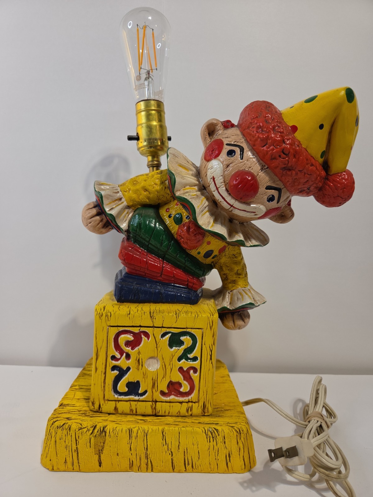 Vintage Nowells Molds 1982 Ceramic Jack in the Box Clown Lamp Vintage Nowells Molds 1982 Ceramic Jack in the Box Clown Lamp