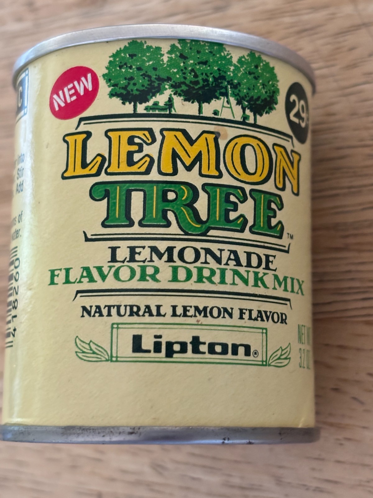 Lipton Lemon Tree Lemonade Drink Mix - Vintage 80's - 3.2 oz Can - Rare & Sealed Lipton Lemon Tree Lemonade Drink Mix - Vintage 80's - 3.2 oz Can - Rare & Sealed