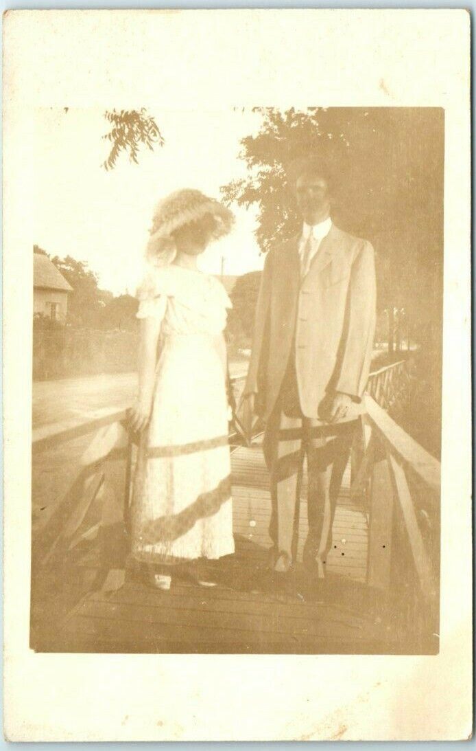 Postcard - A Man and A Woman