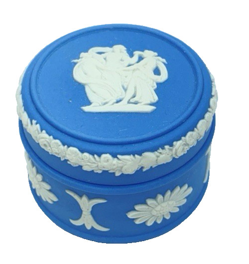 Wedgewood England 3 Ladies White Blue Jasperware Mini Round Trinket Box 1-1/4