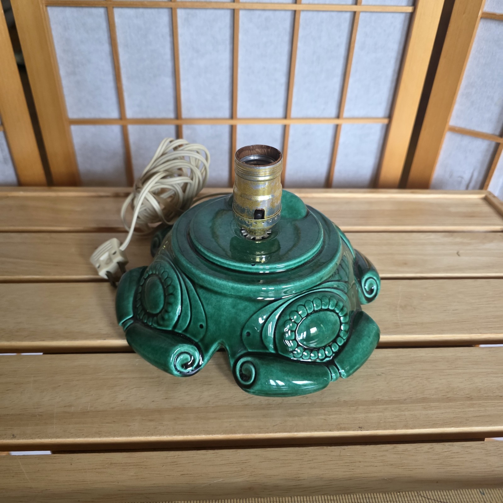 Vtg 1966 Atlantic Mold Ceramic Christmas Tree Base ONLY Scroll Green Working A64