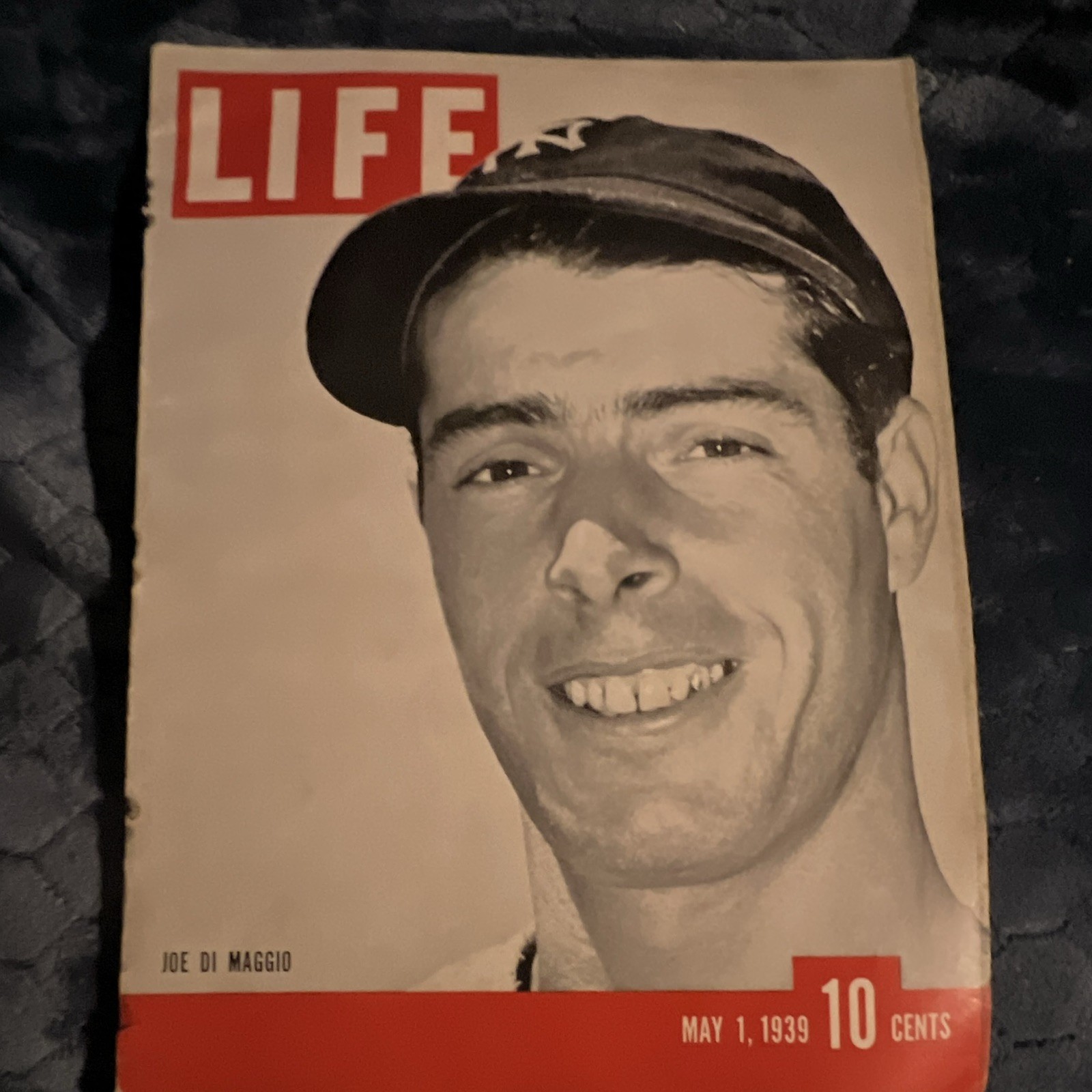 Vintage LIFE Magazine May 1 1939 Joe DiMaggio NY Yankees Good Made in USA