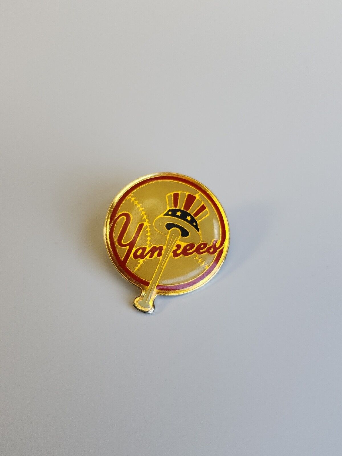 New York Yankees Souvenir Lapel Pin Vintage 1989 Eastman Kodak