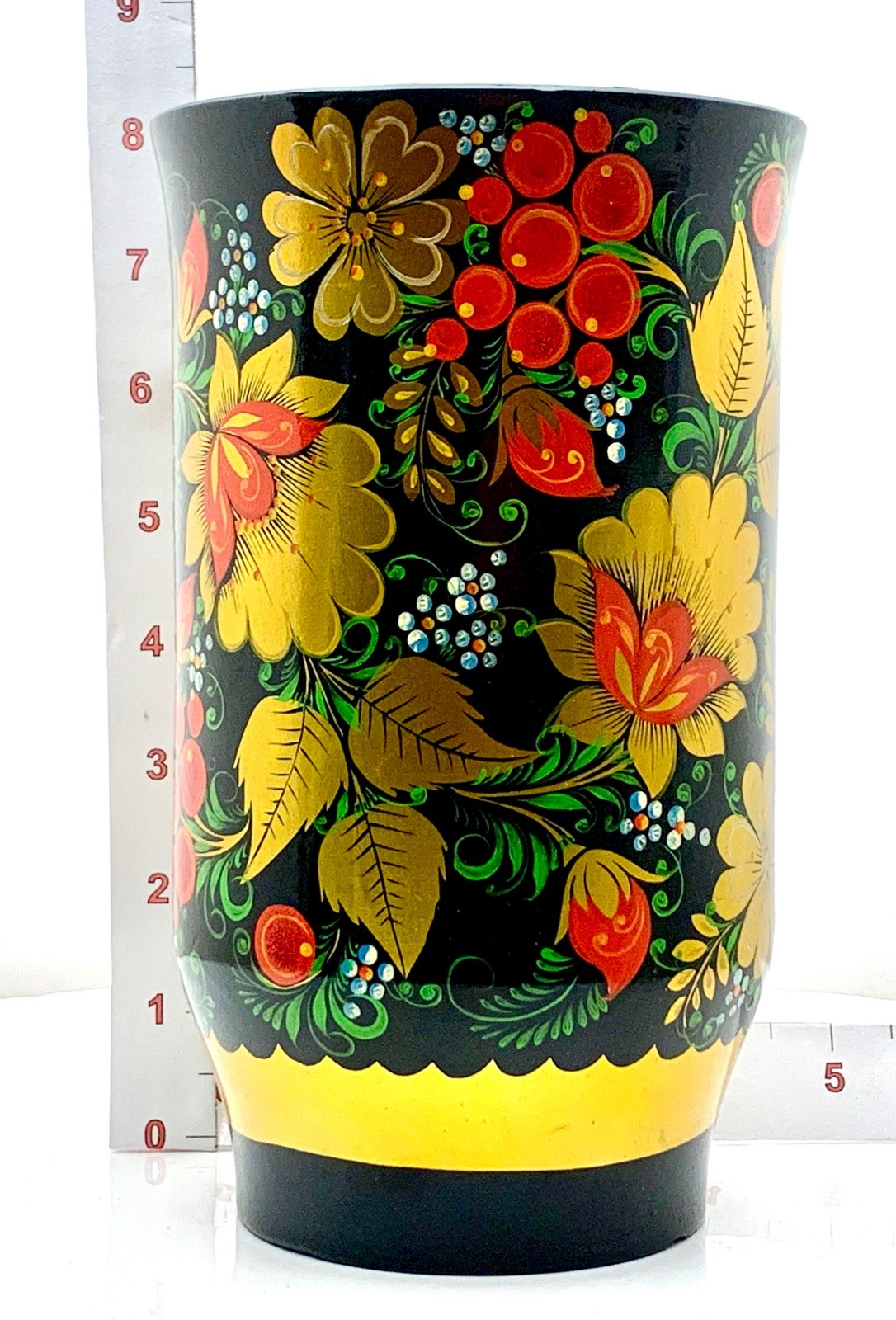 1986 Vintage Russian Khokhloma Wooden Decorative Vessel – Hand‑Painted.