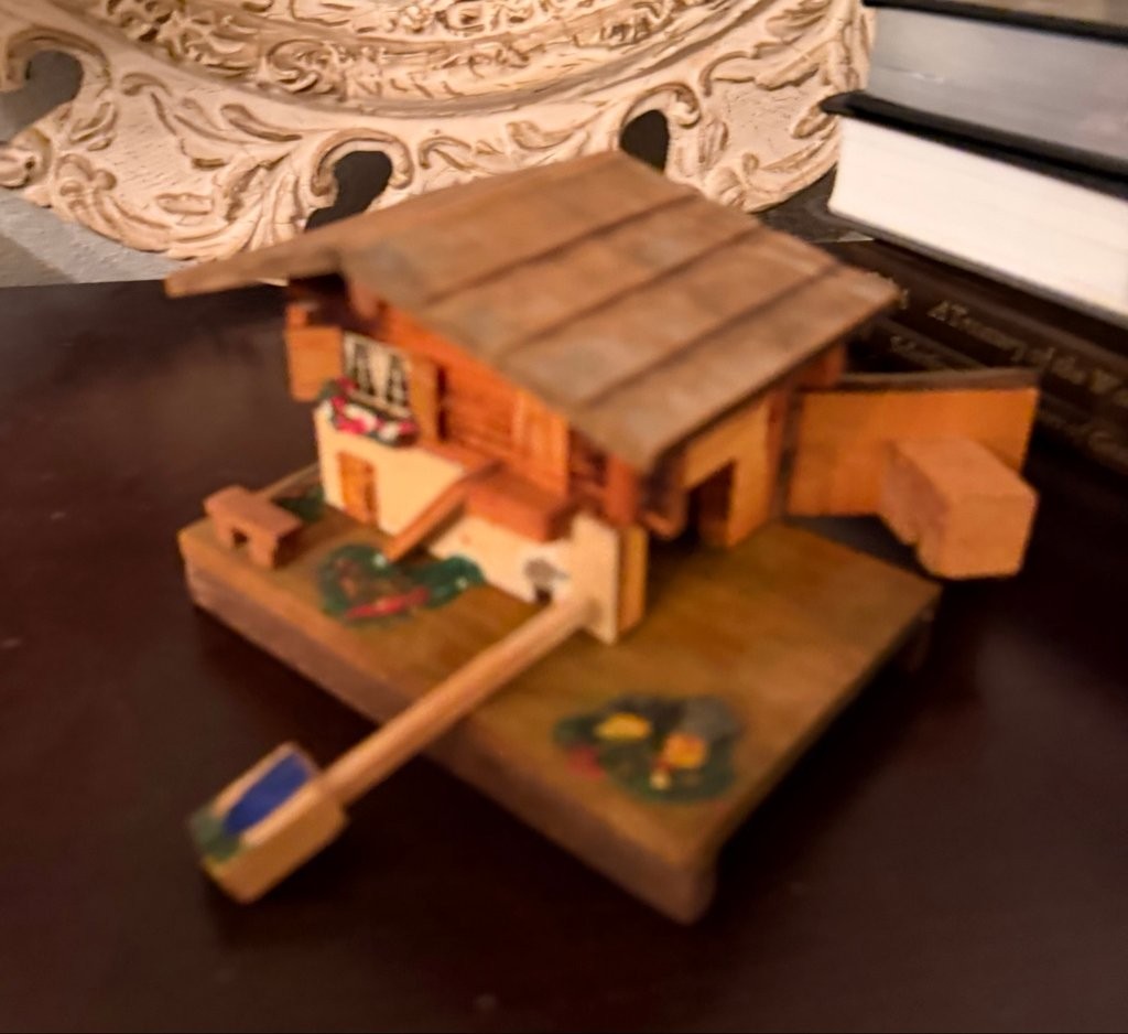 Vintage Wooden Chalet Piggy Bank Vintage Wooden Chalet Piggy Bank