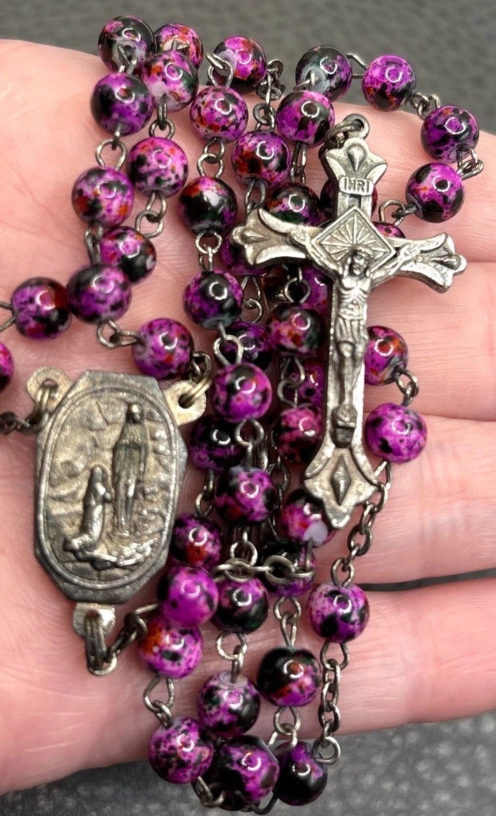 VTG Our Lady of Lourdes Rosary Purple Marbled Glass Bead Silver Tone 26”