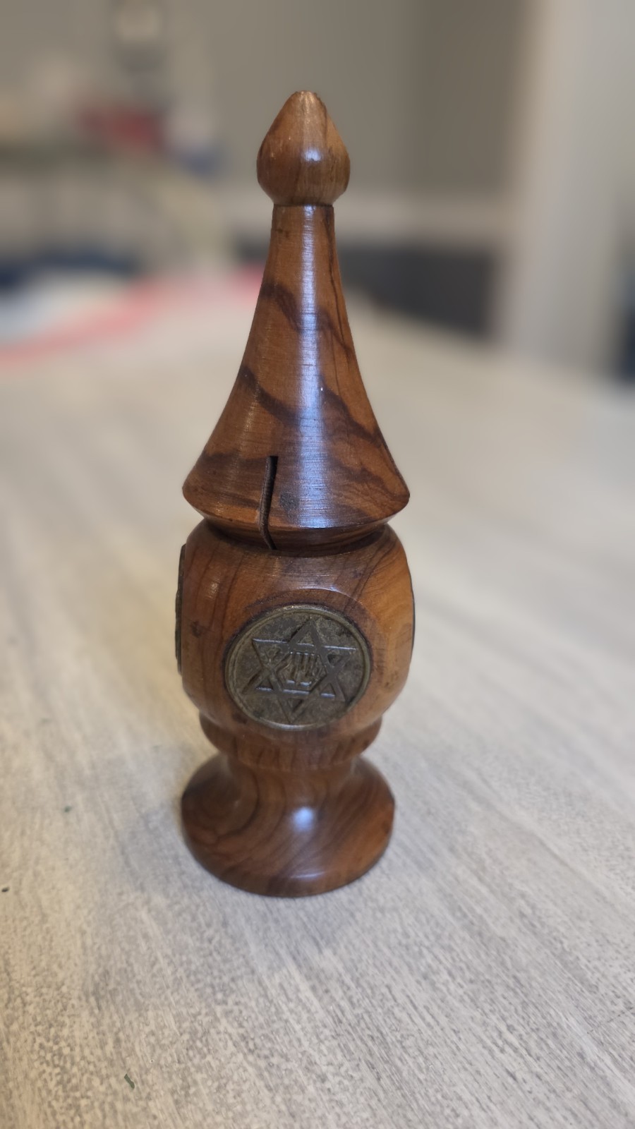 Vintage Olive Wood Traditional Besamim Tower Spices for Havdalah Shabbat Kodesh Vintage Olive Wood Traditional Besamim Tower Spices for Havdalah Shabbat Kodesh