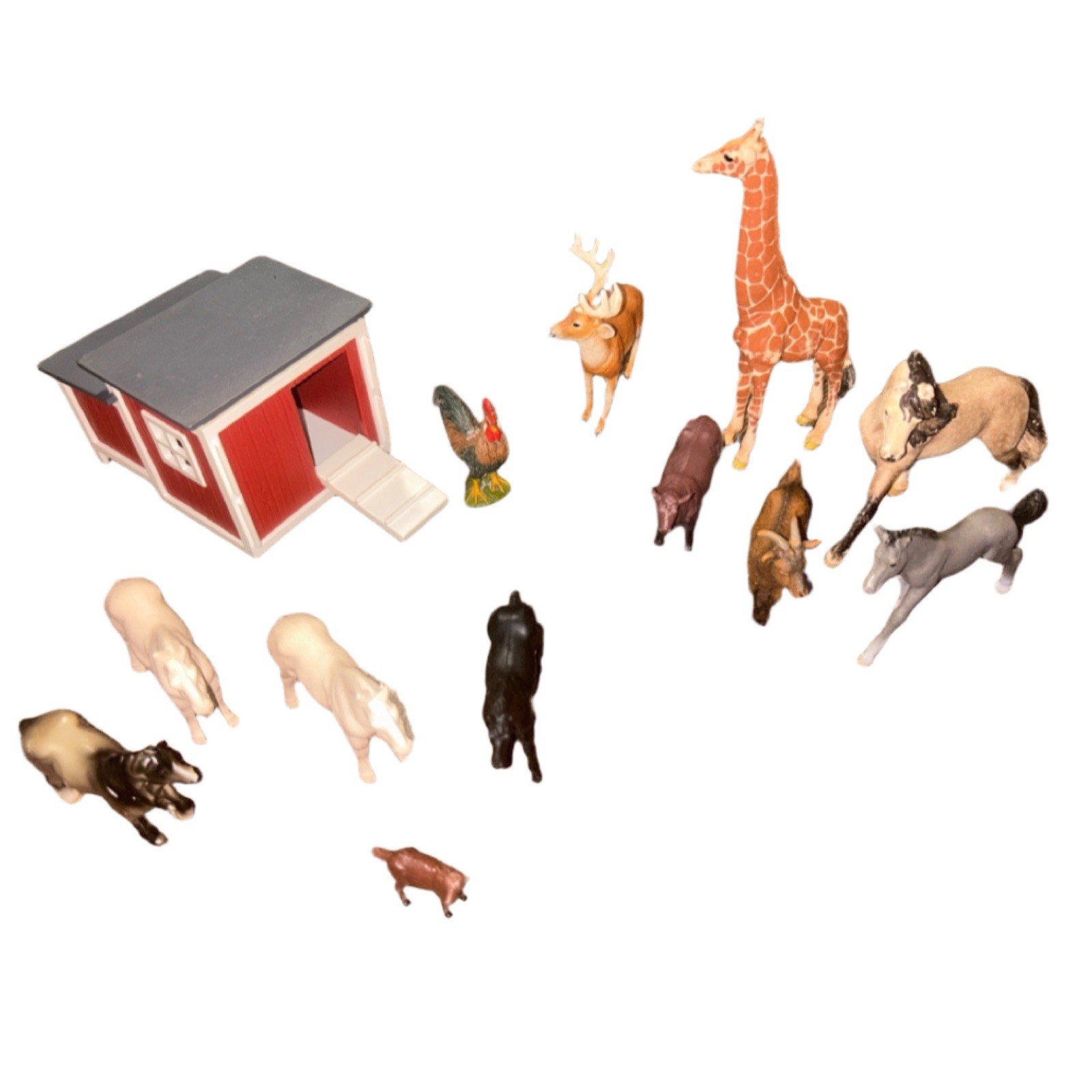 Schleich Chicken Coop  & Farm Animal Lot - Horses,Giraffe, Deer, Bison & Breyer
