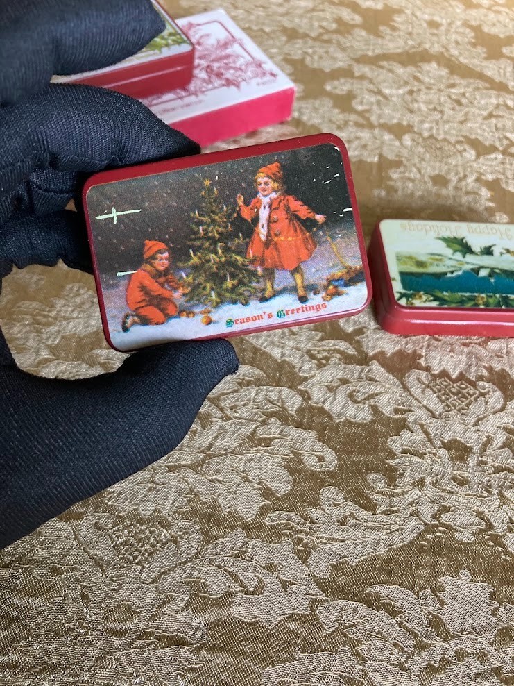 Vintage 1981 Lillian Vernon Victorian Memories Miniature Holiday Tins Box Set