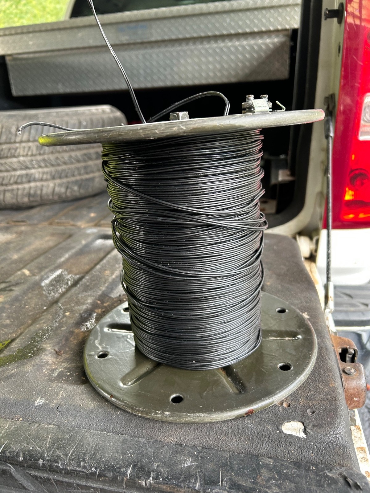 US Army Signal Corps DR-8-A Military Hand Set Telephone 2 Conductor Wire Spool US Army Signal Corps DR-8-A Military Hand Set Telephone 2 Conductor Wire Spool