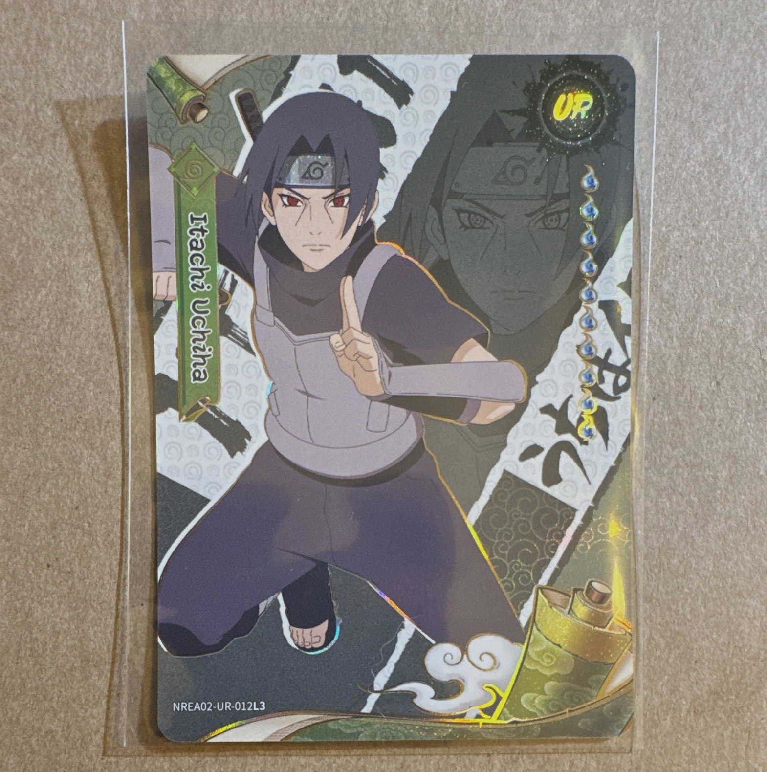 MAYOU Naruto Itachi Uchiha UR Non-Sport Trading Card NREA02-UR-012L3 2002
