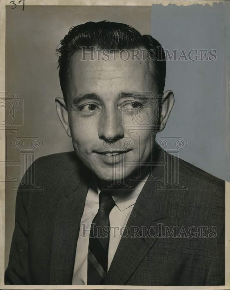 1963 Press Photo Merlin R. Toups, president of Young Men's Business Club 1963 Press Photo Merlin R. Toups, president of Young Men's Business Club
