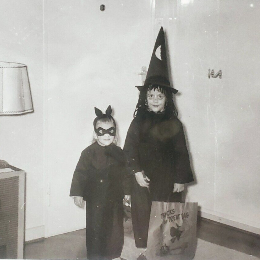 Witch Black Cat Costume Photo 1960s Halloween Children Trick Or Treat Bag A1913