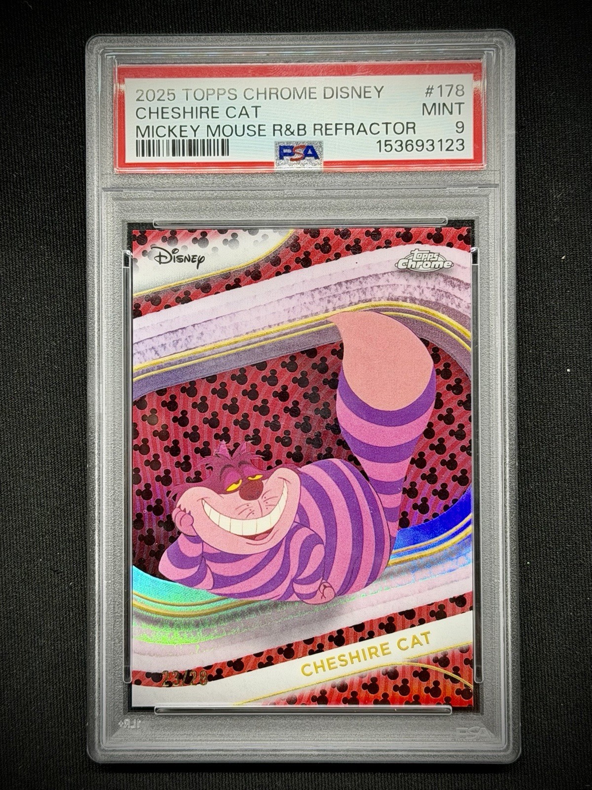 2025 TOPPS CHROME DISNEY CHESHIRE CAT #178 MICKEY MOUSE R&B REFRACTOR /28 PSA 9 2025 TOPPS CHROME DISNEY CHESHIRE CAT #178 MICKEY MOUSE R&B REFRACTOR /28 PSA 9