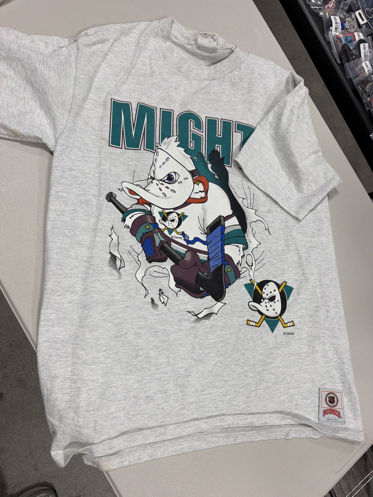 Vintage Mighty Ducks of Anaheim Wild Wing T-Shirt Nutmeg Mills Made USA XL Vintage Mighty Ducks of Anaheim Wild Wing T-Shirt Nutmeg Mills Made USA XL