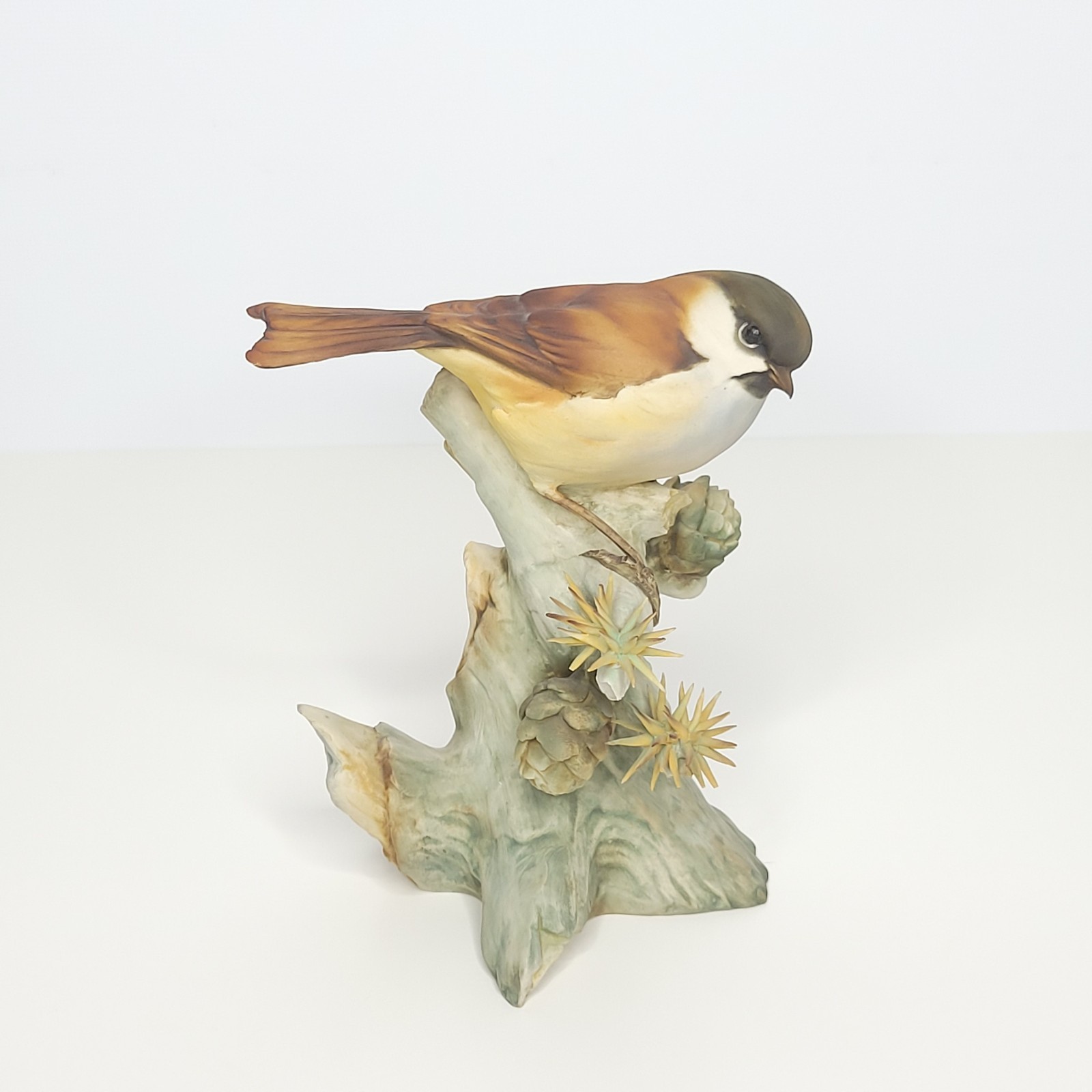 Vintage Tay Porcelain 5 1/2\